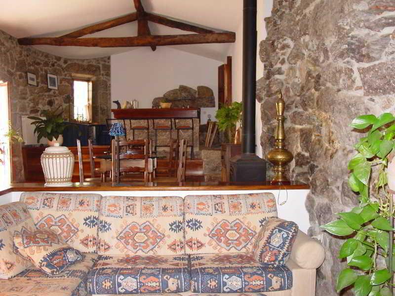 Quinta De Cima De Eiriz Pensionat Guimarães Exteriör bild