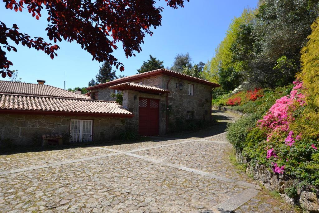 Quinta De Cima De Eiriz Pensionat Guimarães Exteriör bild