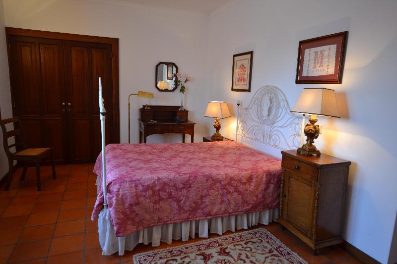 Quinta De Cima De Eiriz Pensionat Guimarães Exteriör bild